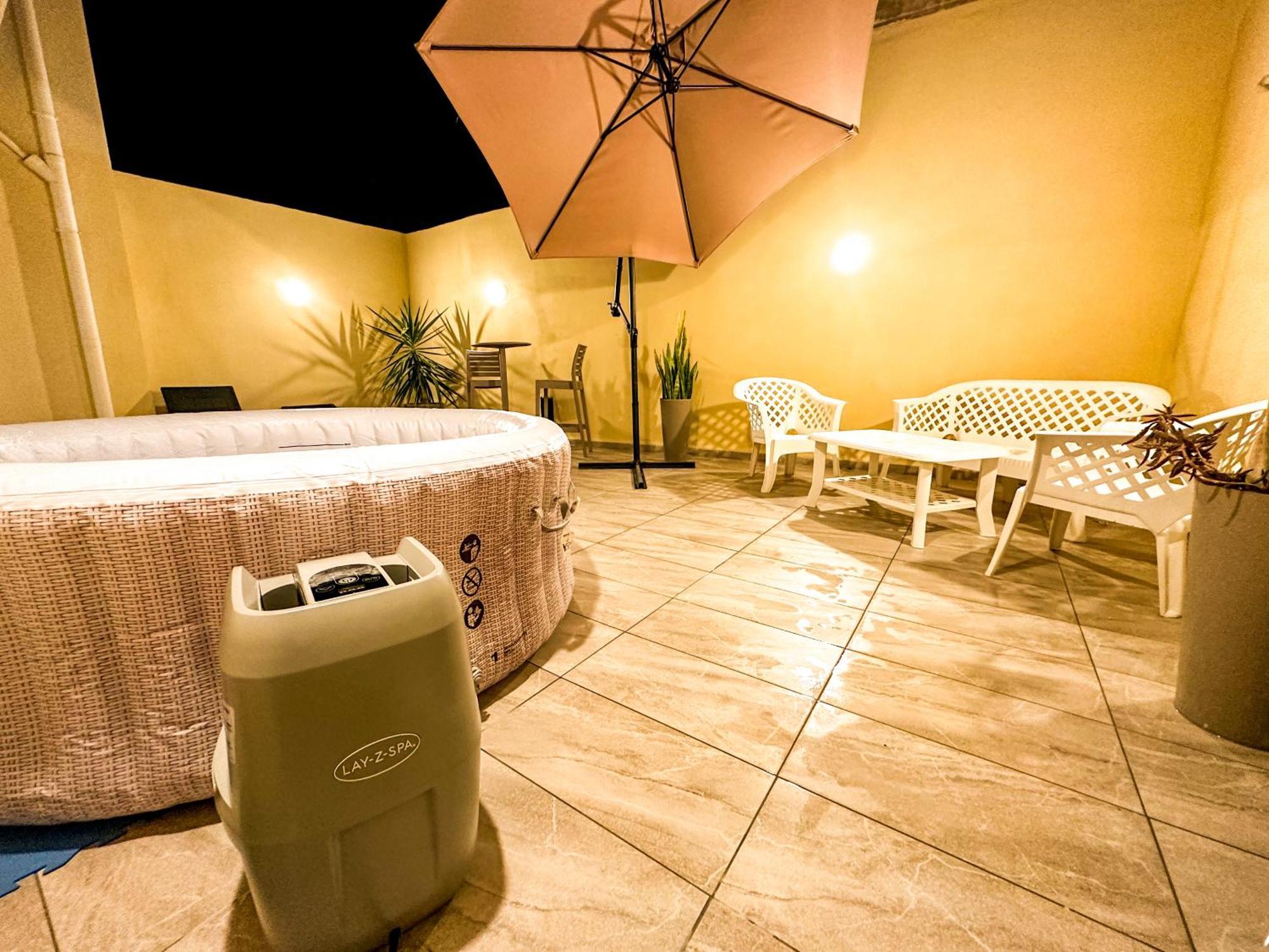 Apartmán Sliema Jacuzzi Flat Exteriér fotografie