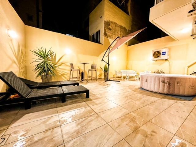 Apartmán Sliema Jacuzzi Flat Exteriér fotografie